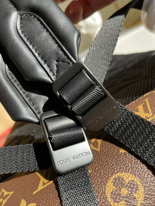 Cheap LOUIS VUITTON BACKPACK DEAN 0806